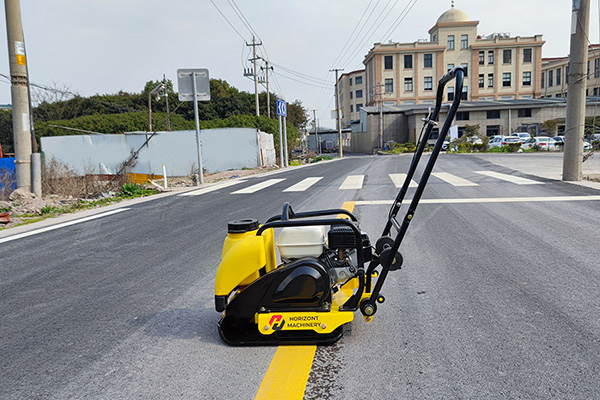 Horizont Machinery HAFP80 Plate Rammer for Road Test